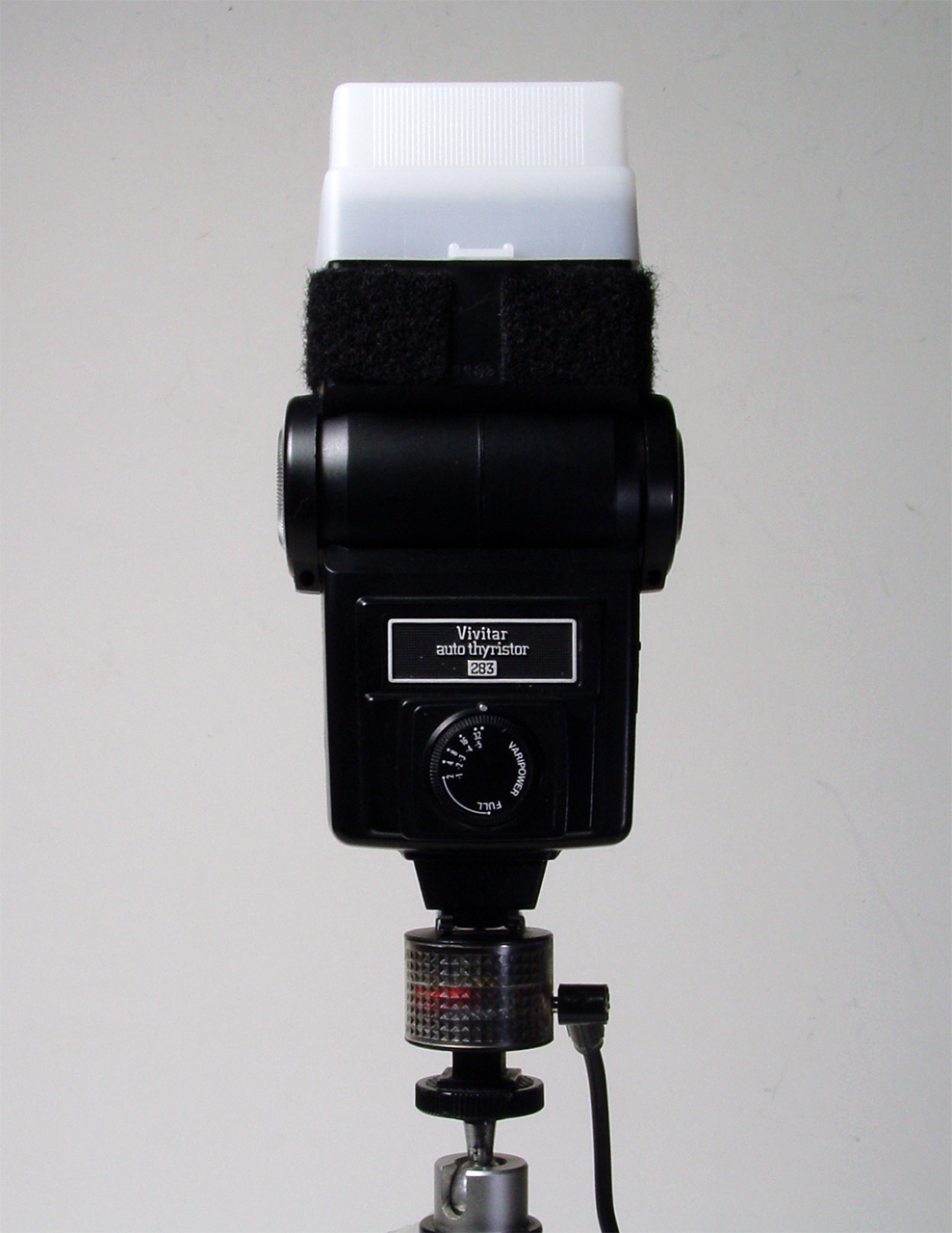 Vivitar 283 with Varipower VP-1, StoFen Diffuser and Vivitar SL-2 Slave Trigger
